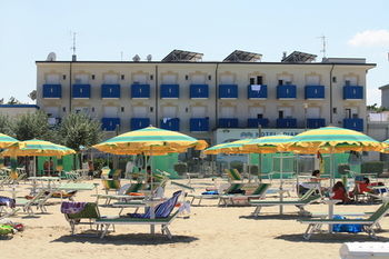 Hotel Diana Viserbella di Rimini Exterior foto